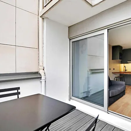 Renovated With Terrace, Rue De La Pompe 16e - Mobility Lease דירה *